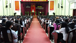 Liên đoàn Lao động thành phố Phan Thiết tổ chức tập huấn cho cán bộ công đoàn cơ sở năm 2016.
