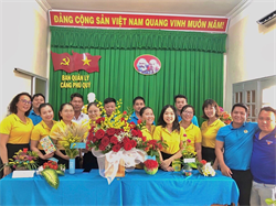 Công đoàn cơ sở Cảng Phú Quý tổ chức Hội thi cắm hoa nhân ngày 20/10/2022