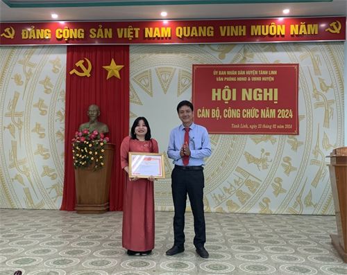 Công đoàn Văn phòng HĐND-UBND huyện Tánh Linh tổ chức Hội nghị CBCCVC-NLĐ năm 2024
