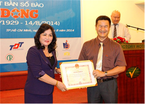 Lãnh đạo LĐLĐ tỉnh Bình Thuận dự kỷ niệm 85 năm Báo Lao Động xuất bản số đầu tiên
