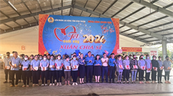 Niềm vui đến với công nhân lao động có hoàn cảnh khó khăn tại Khu công nghiệp Hàm Kiệm II