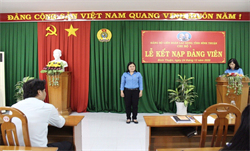 CHI BỘ 1 TỔ CHỨC LỄ KẾT NẠP ĐẢNG VIÊN