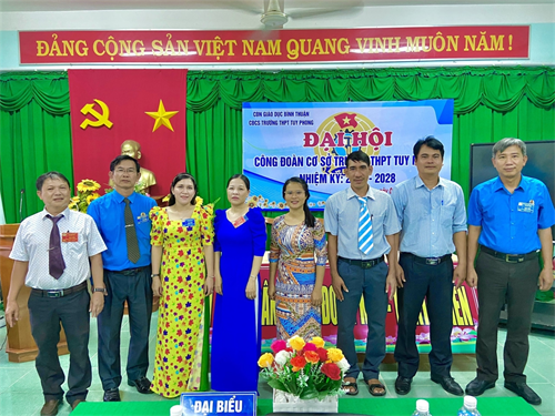 Đại hội Công đoàn cơ sở Trường THPT Tuy Phong, nhiệm kỳ 2023 - 2028

