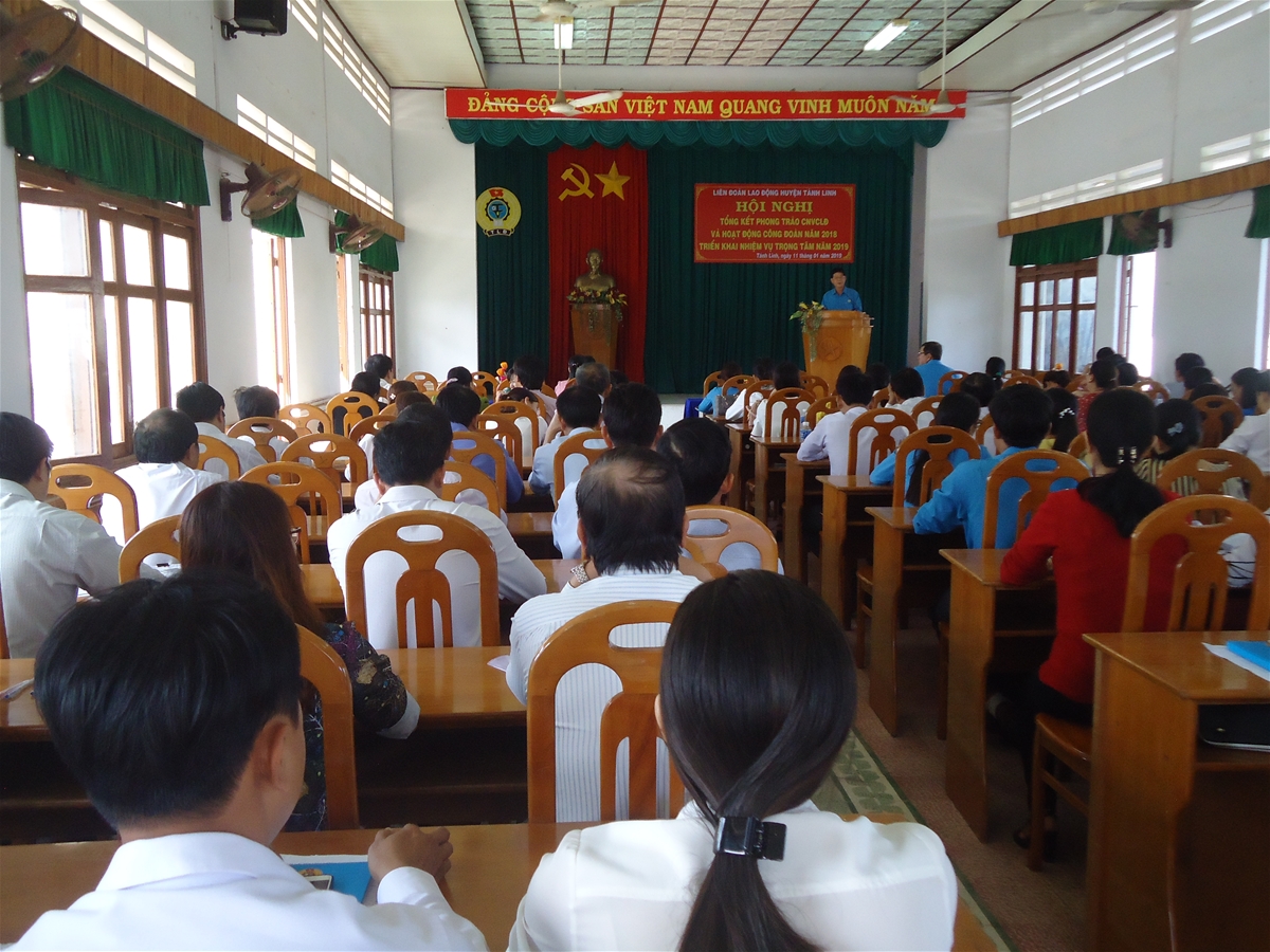 Hội nghị tổng kết hoạt động công đoàn và phong trào CNVCLĐ huyện Tánh Linh năm 2018
