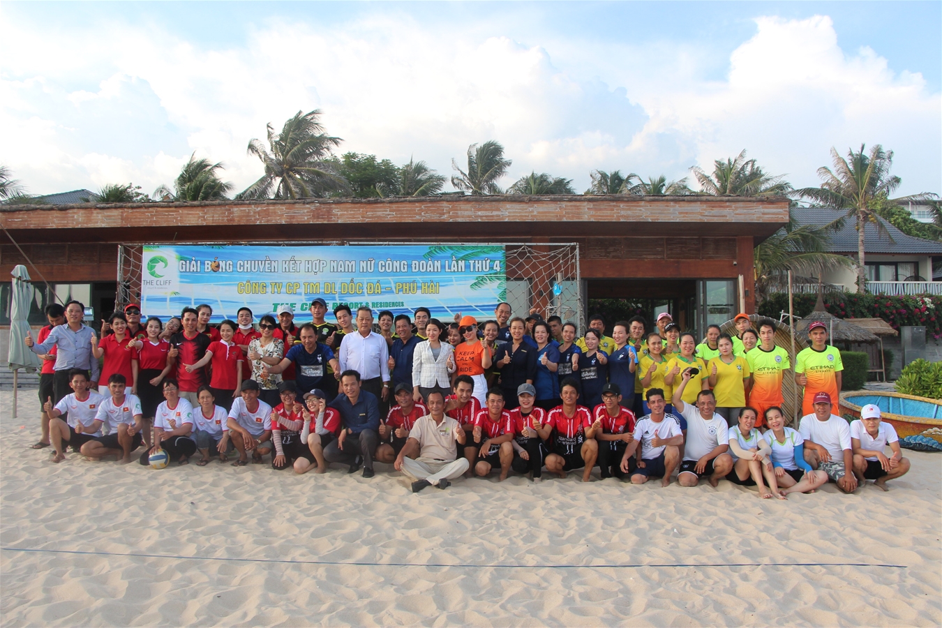 CĐCS Cty CP TMDL Dốc Đá Phú Hài tổ chức thành công giải bóng chuyền phối hợp nam nữ 