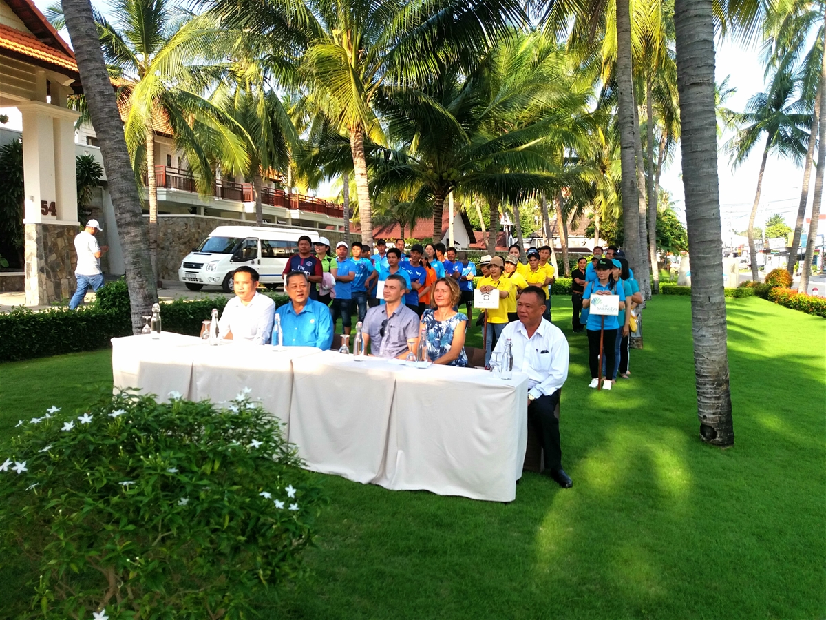 Ảnh: Các đ/c đại biểu và các đội tham dự Hội thao các Resort lần thứ VII năm 2019