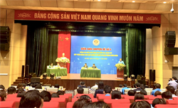 Đoàn đại biểu Liên đoàn Lao động tỉnh Bình Thuận tham dự diễn đàn chuyên đề số 6