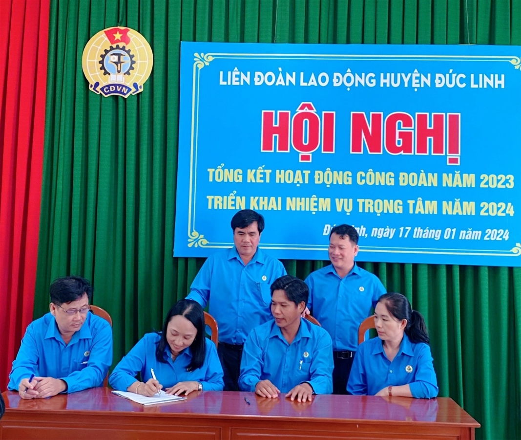 Các đơn vị ký kết giao ước thi đua