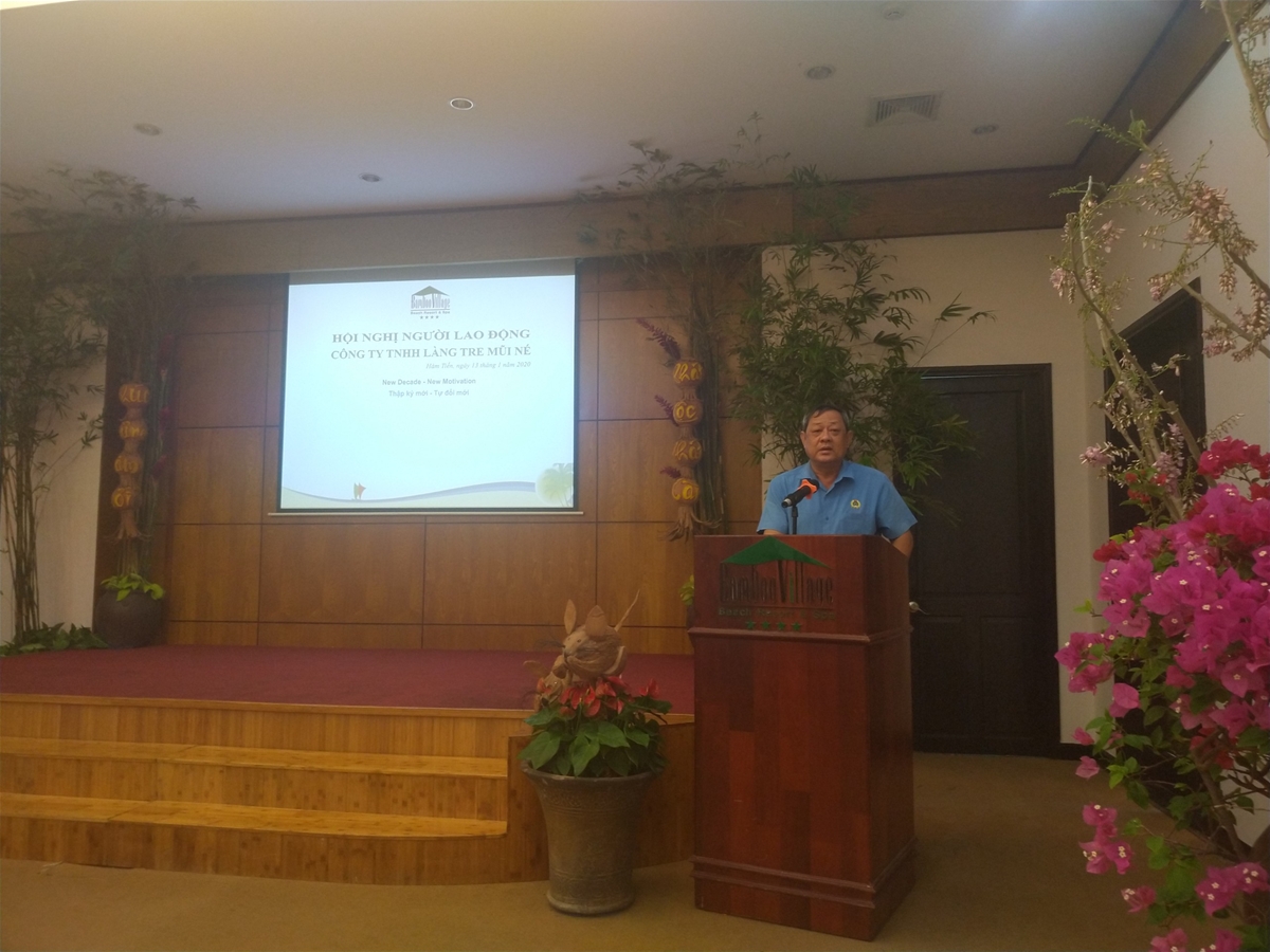 Ảnh: ông Võ Huy Luận - Chủ tịch LĐLĐ thành phố phát biểu chỉ đạo tại Hội nghị
