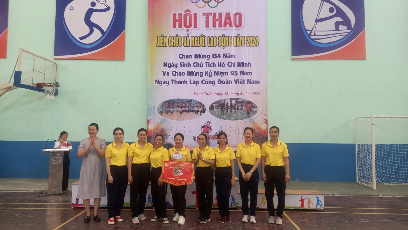 Giải nhì toàn đoàn