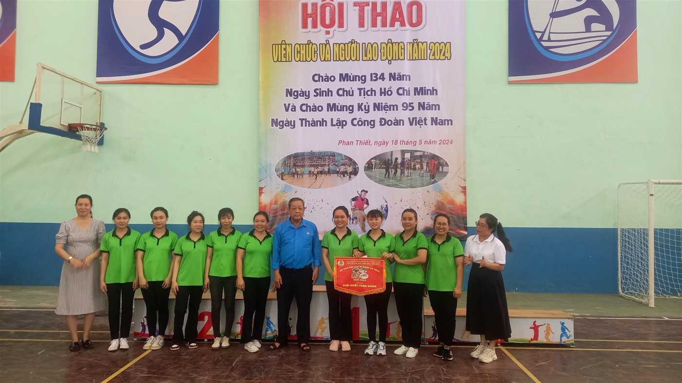 Giải nhất toàn đoàn